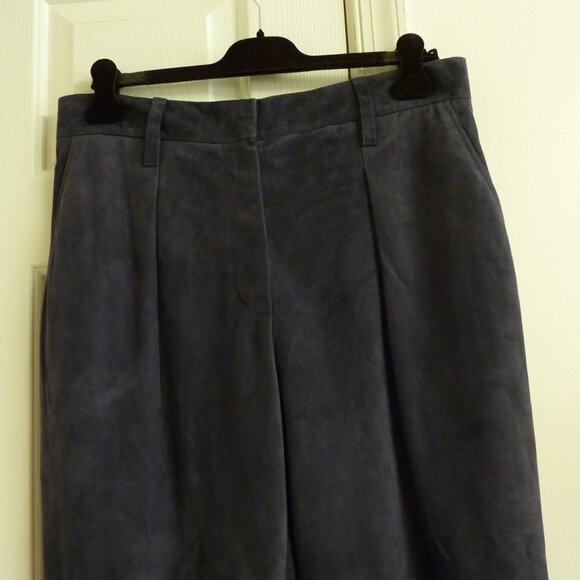 Brunello Cucinelli Suede straight pants - Picture 8 of 11
